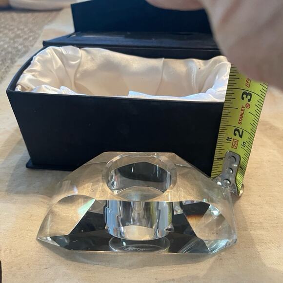 Oleg Cassini Crystal tealight candle holder with box - Picture 8 of 10